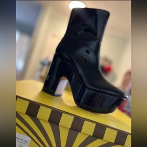 New Circus NY Heel Boots